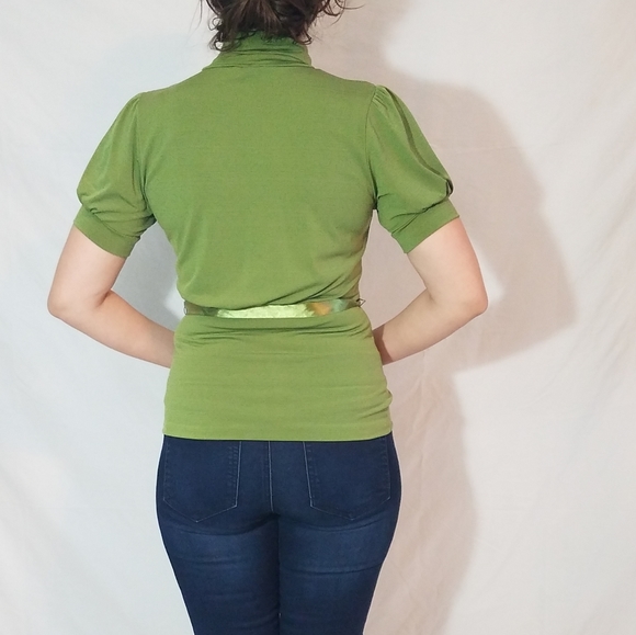 Beautiful woman's top - Picture 6 of 7